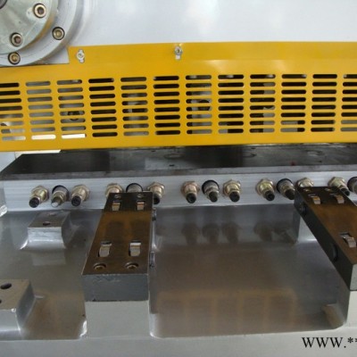 錦鍛Q11-3*1200 機(jī)械剪板機(jī)生產(chǎn)廠家