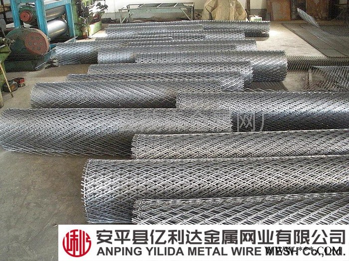 廠家生產(chǎn)鍍鋅板小鋼板網(wǎng)卷/魚鱗孔小鋼板網(wǎng)卷/冷軋板鋼板網(wǎng)卷等 板厚2mm以內(nèi)各種網(wǎng)孔規(guī)格均可定做 河北鐵領(lǐng)廠家