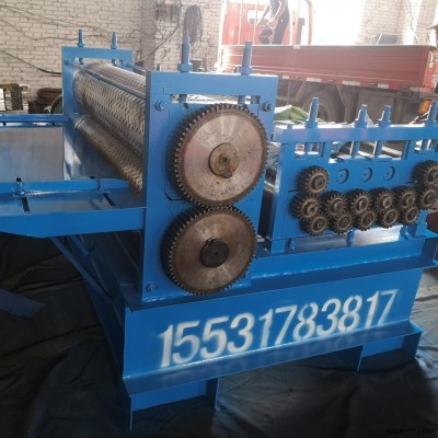 信成供應 防滑板壓花機 鋁板彩鋼板壓花機 卷板壓花機 彩鋼板滾花機 壓花機