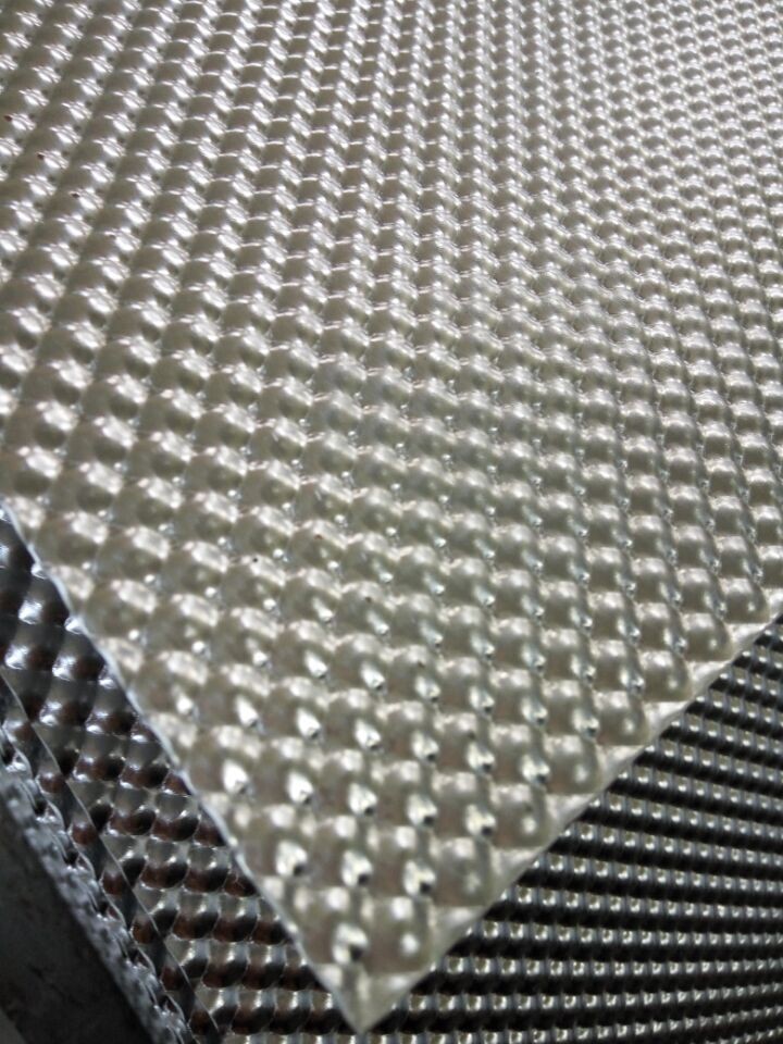 廠家供應(yīng)汽車隔熱鋁板厚度0.5mm  0.8mm量大從優(yōu)實(shí)惠